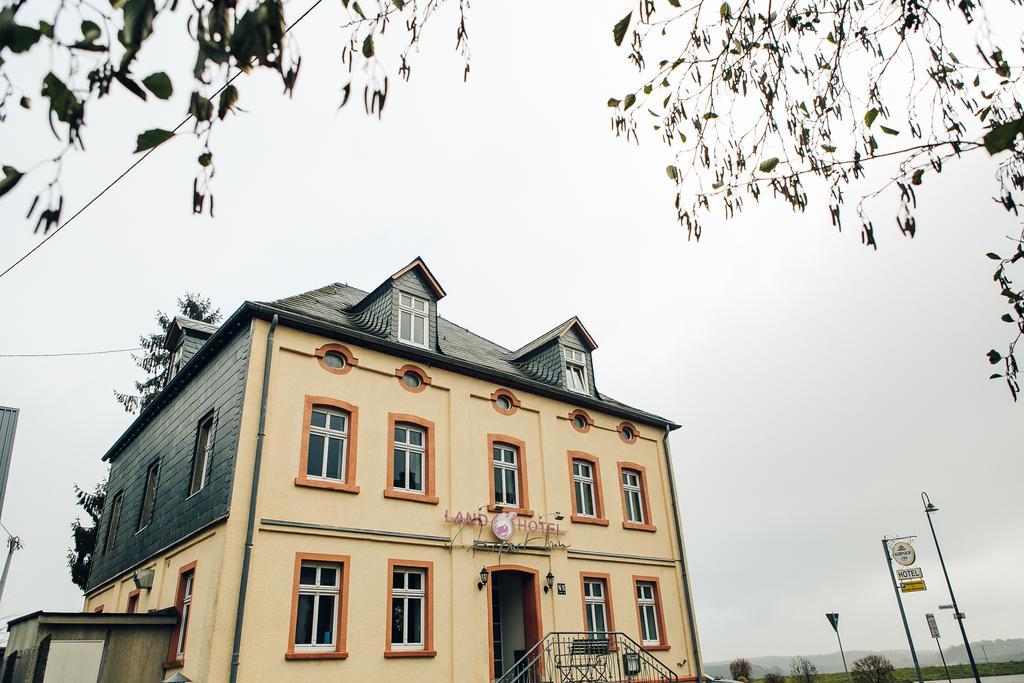 Landhotel Airport-Inn Lautzenhausen Exterior foto